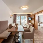 Hotell Pehab - Dachstein Rooftop-spa Ramsau am Dachstein