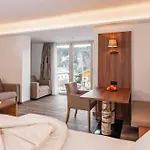 Pehab - Dachstein Rooftop-spa ホテル 4*