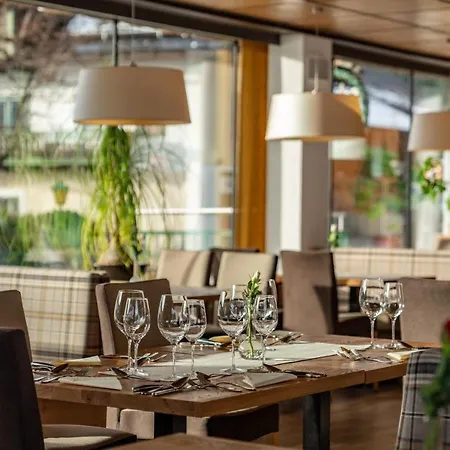 Ξενοδοχείο Pehab - Rooftop-spa Ramsau am Dachstein