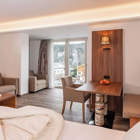 Pehab - Rooftop-spa Ξενοδοχείο 4*