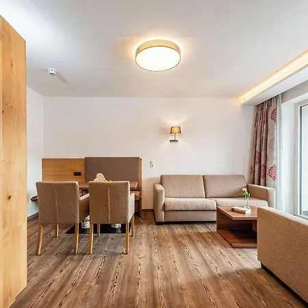 Ξενοδοχείο Pehab - Rooftop-spa Ramsau am Dachstein