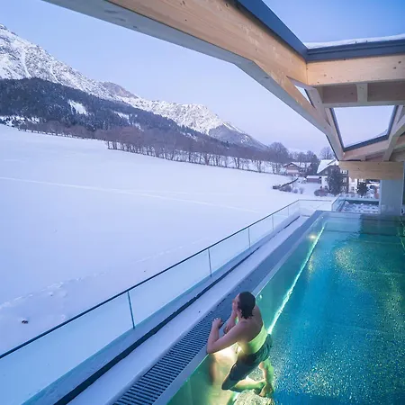 Pehab - Rooftop-spa 4*