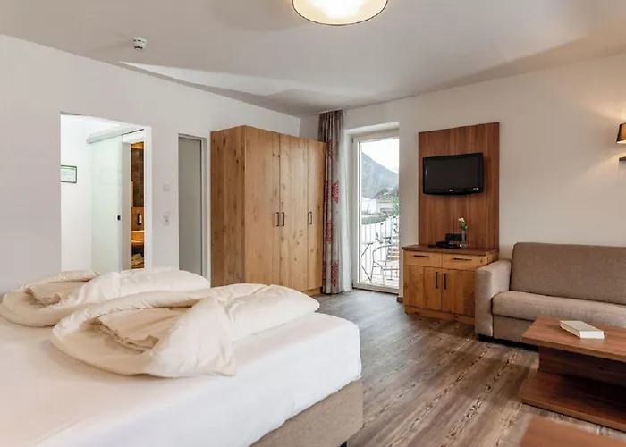 מלון Pehab - Dachstein Rooftop-spa